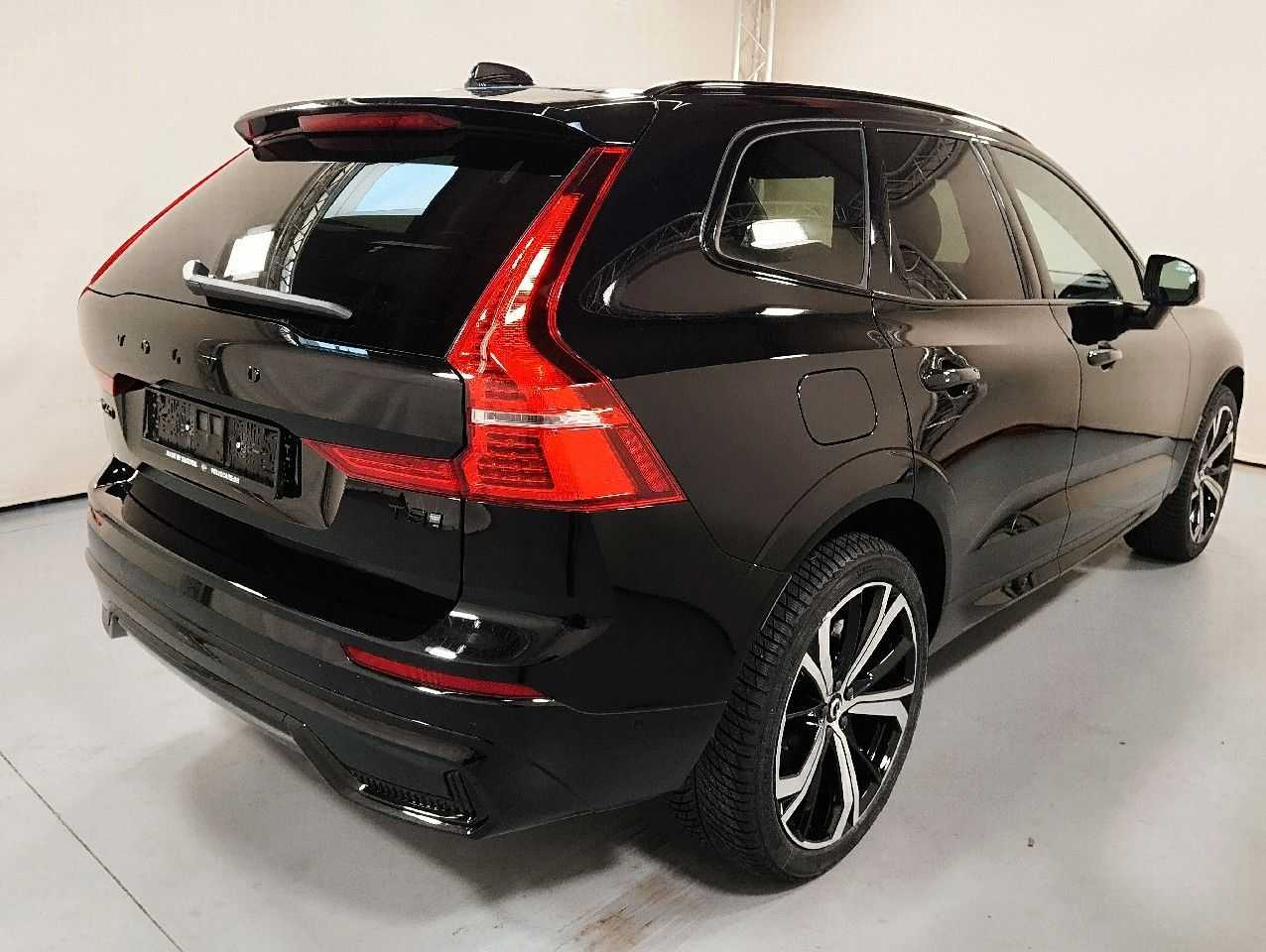 Volvo  T8 Plus Black Edition Recha Plug-In Hybrid