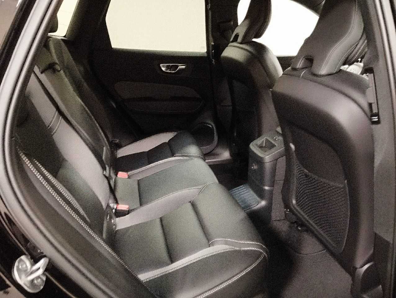Volvo  T8 Plus Black Edition Recha Plug-In Hybrid