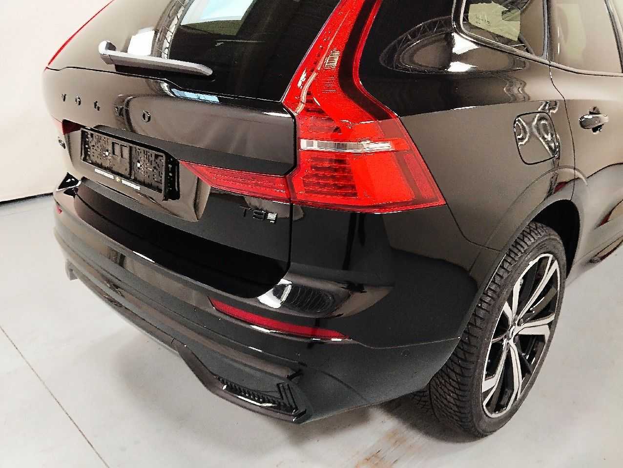Volvo  T8 Plus Black Edition Recha Plug-In Hybrid