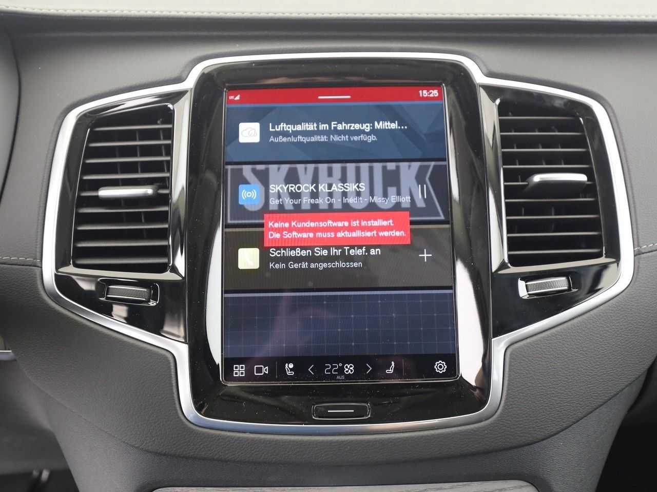Volvo  T8 Ultra Bright Recharge Plug-In Hybrid AWD