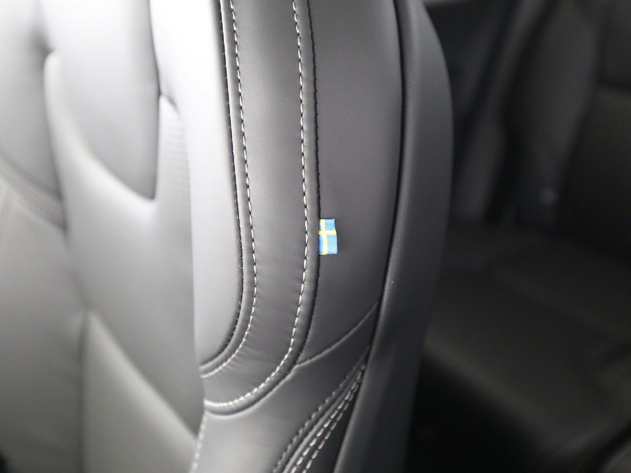 Volvo  T8 Ultra Bright Recharge Plug-In Hybrid AWD