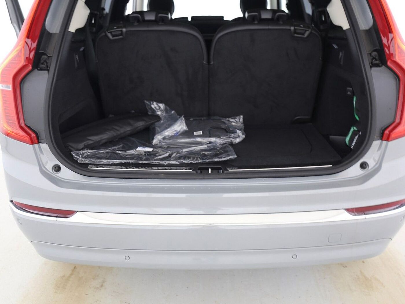 Volvo  T8 Ultra Bright Recharge Plug-In Hybrid AWD