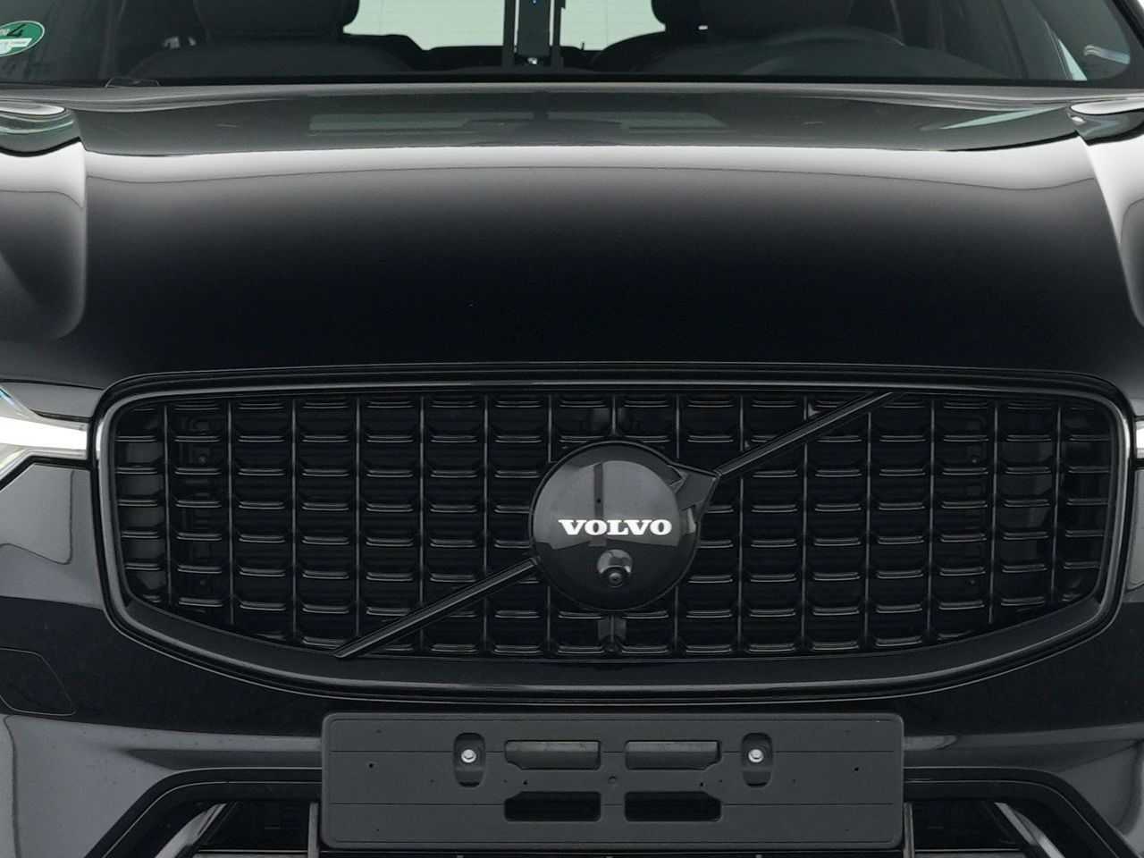 Volvo  Plus Black Edition Recharge Plug-In Hybrid