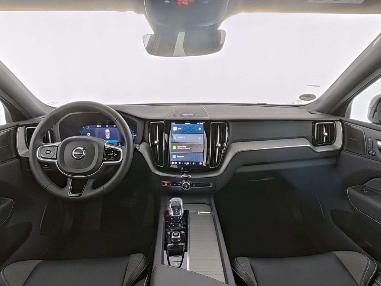 Volvo  Plus Black Edition Recharge Plug-In Hybrid