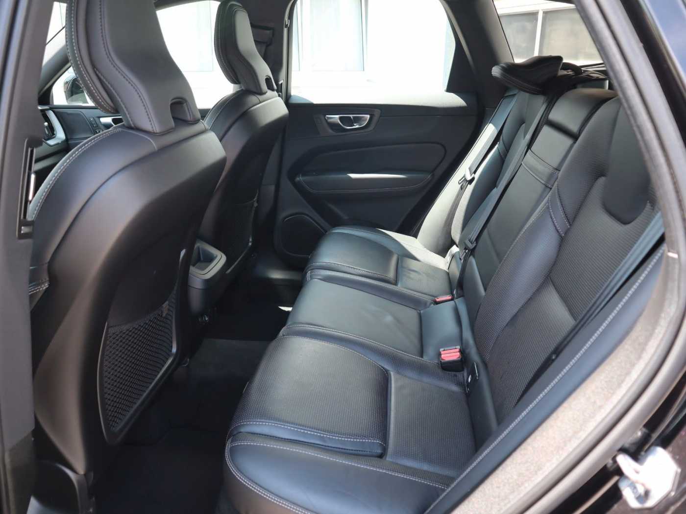 Volvo  D4 Inscription FWD