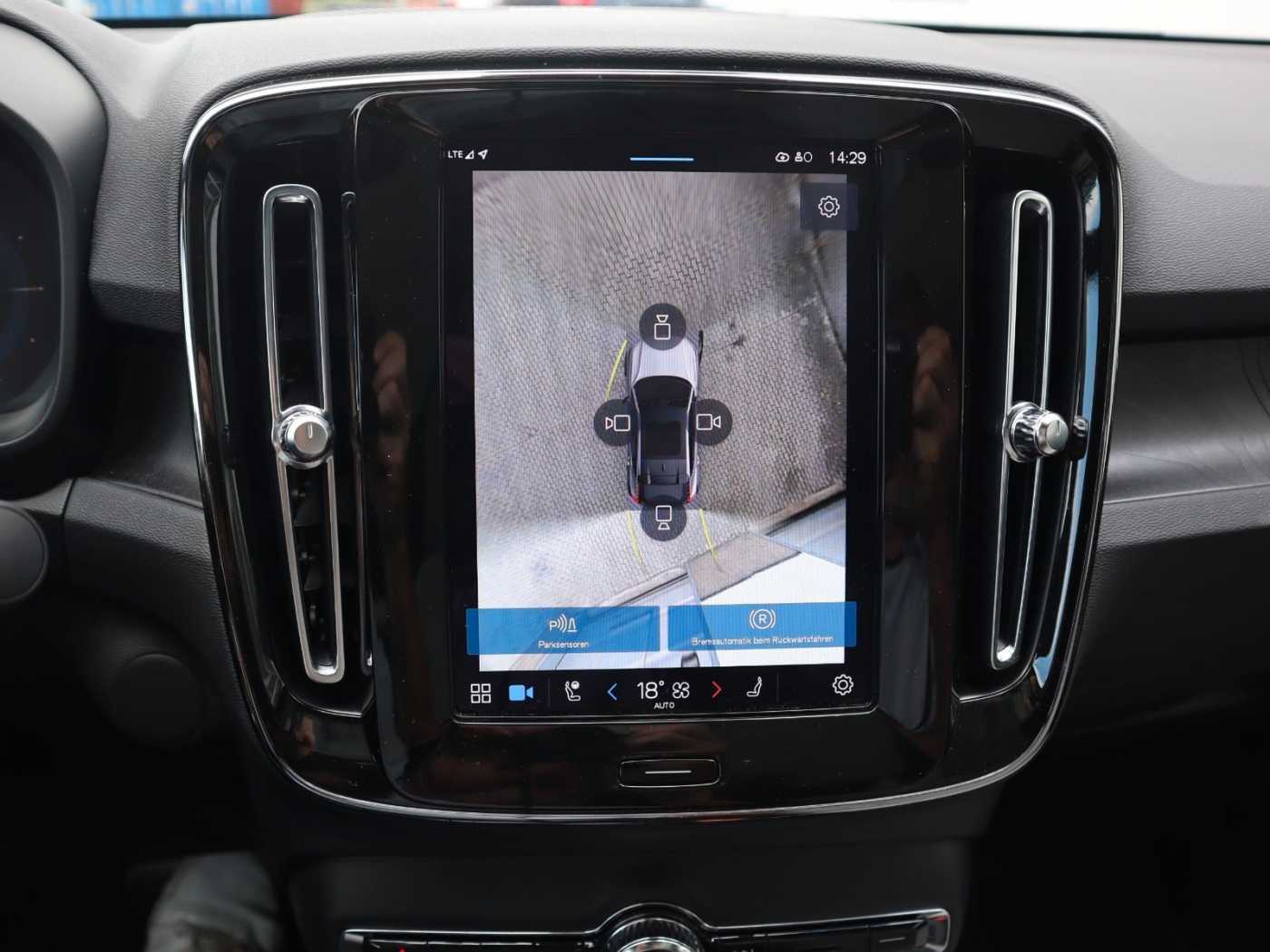 Volvo  Ultimate Recharge Pure Electric AWD