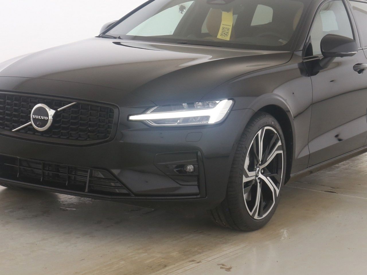 Volvo  B4 Ultra Dark*AHK*Hear up*