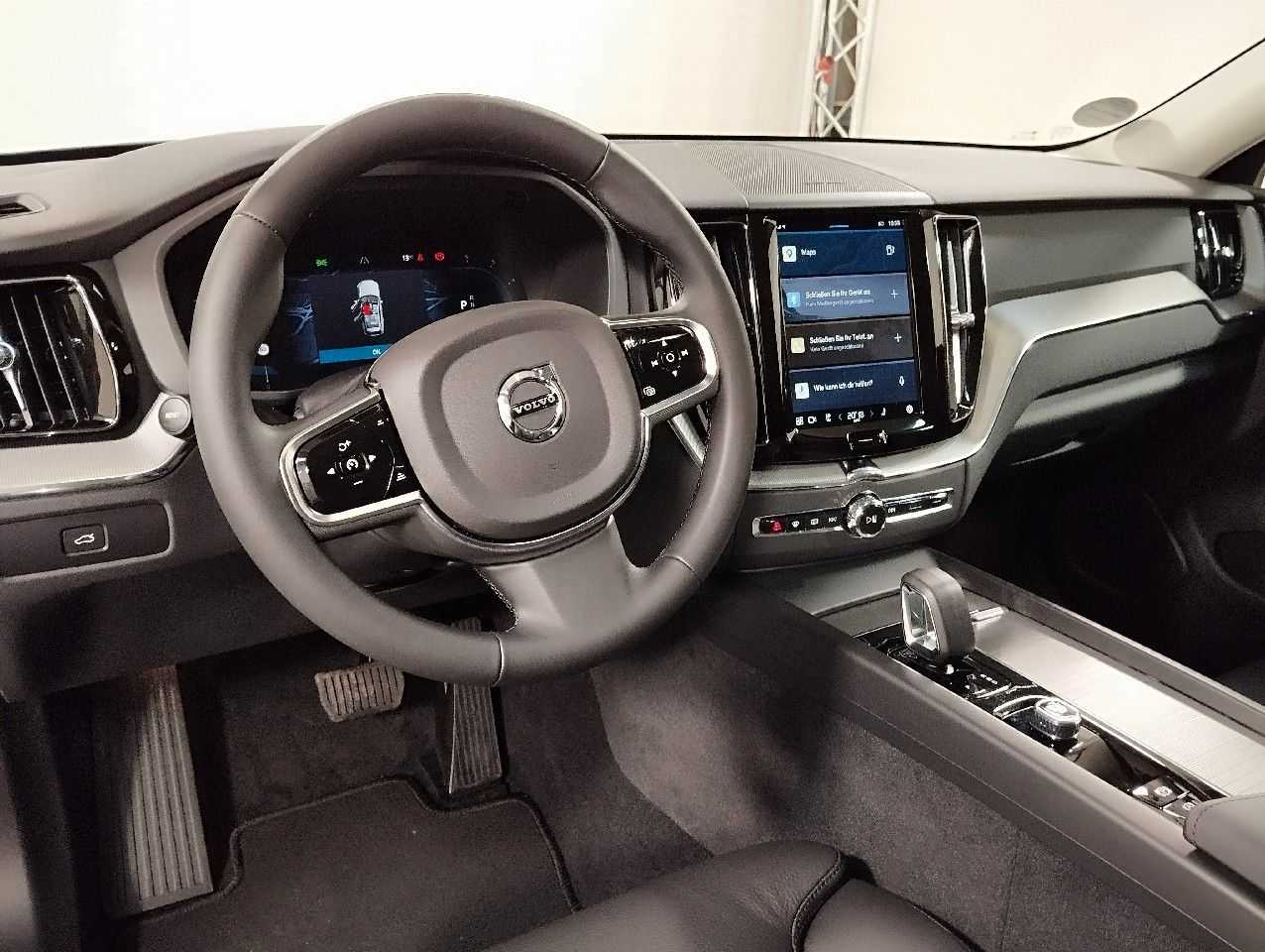Volvo  B4 Plus Dark AWD*Standh. *FrontsH*