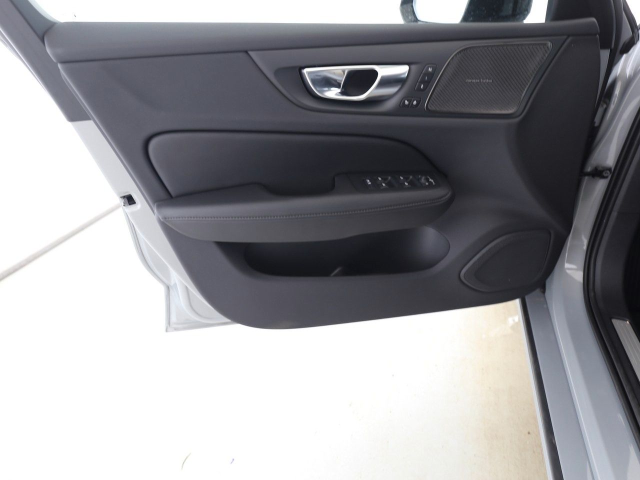 Volvo  T6 Ultra Dark Recharge Plug Hybrid AWD*360°