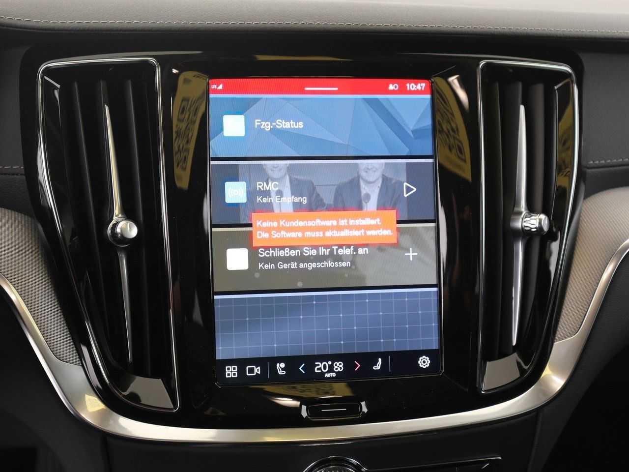 Volvo  T6 Ultra Dark Recharge Plug Hybrid AWD*360°