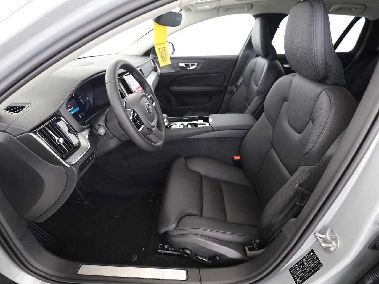 Volvo  T6 Ultra Dark Recharge Plug Hybrid AWD*360°