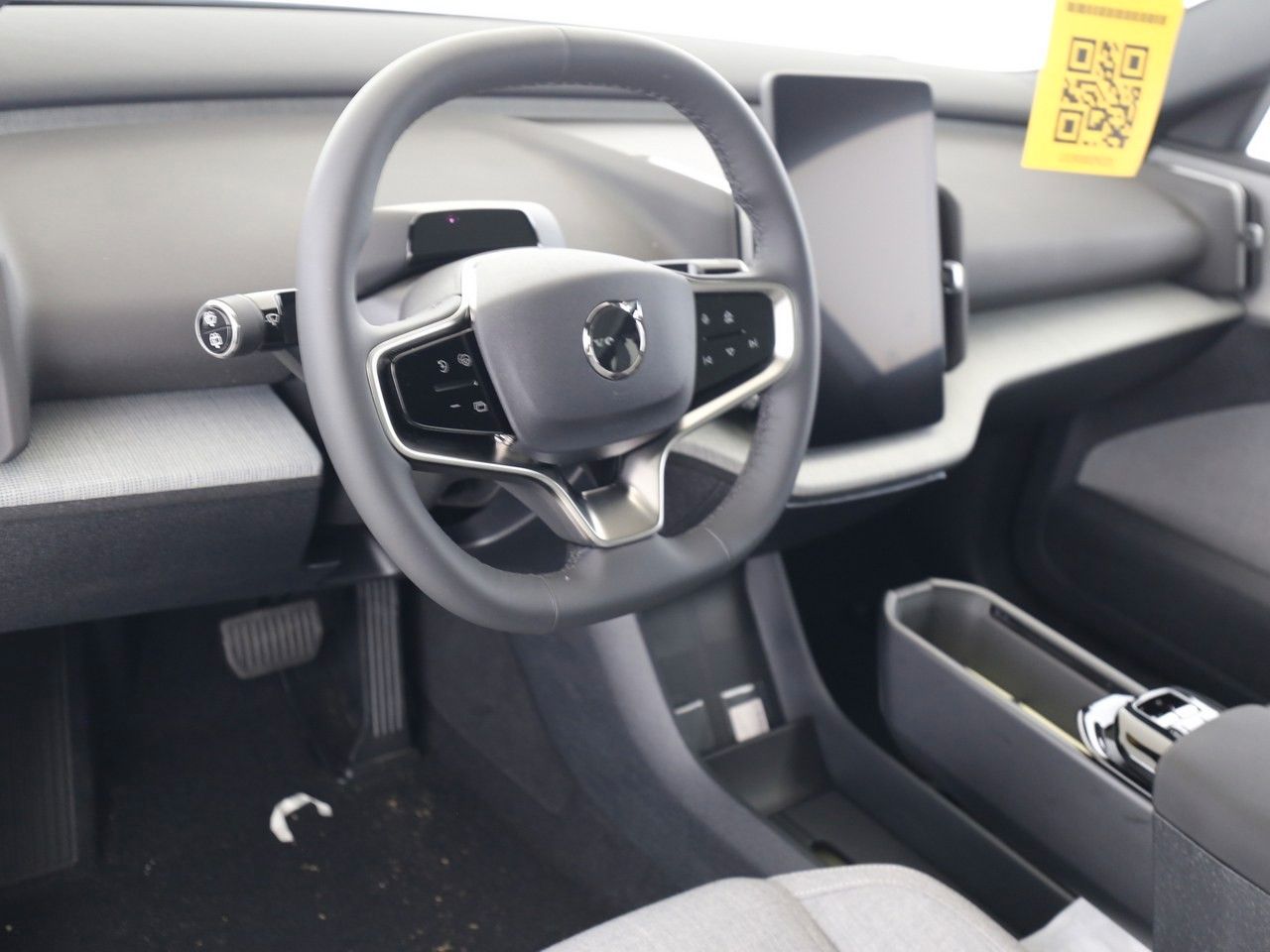 Volvo  Ultra AWD Performance Pure Electric