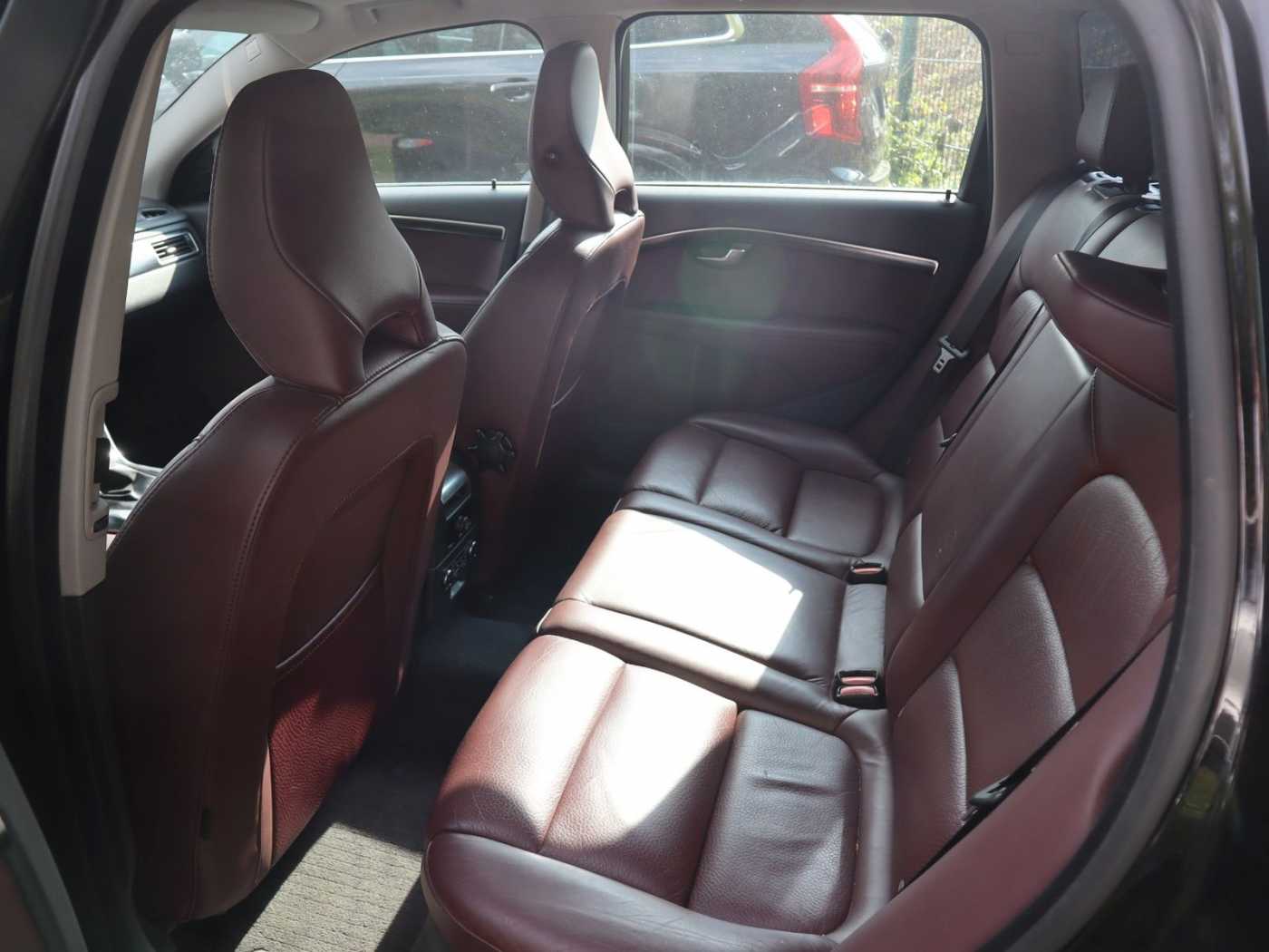 Volvo  D5 Summum