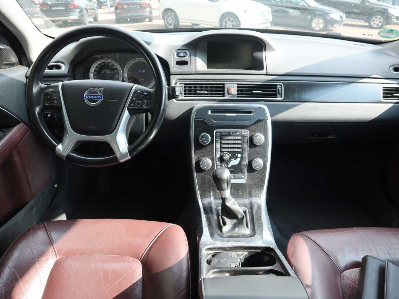 Volvo  D5 Summum