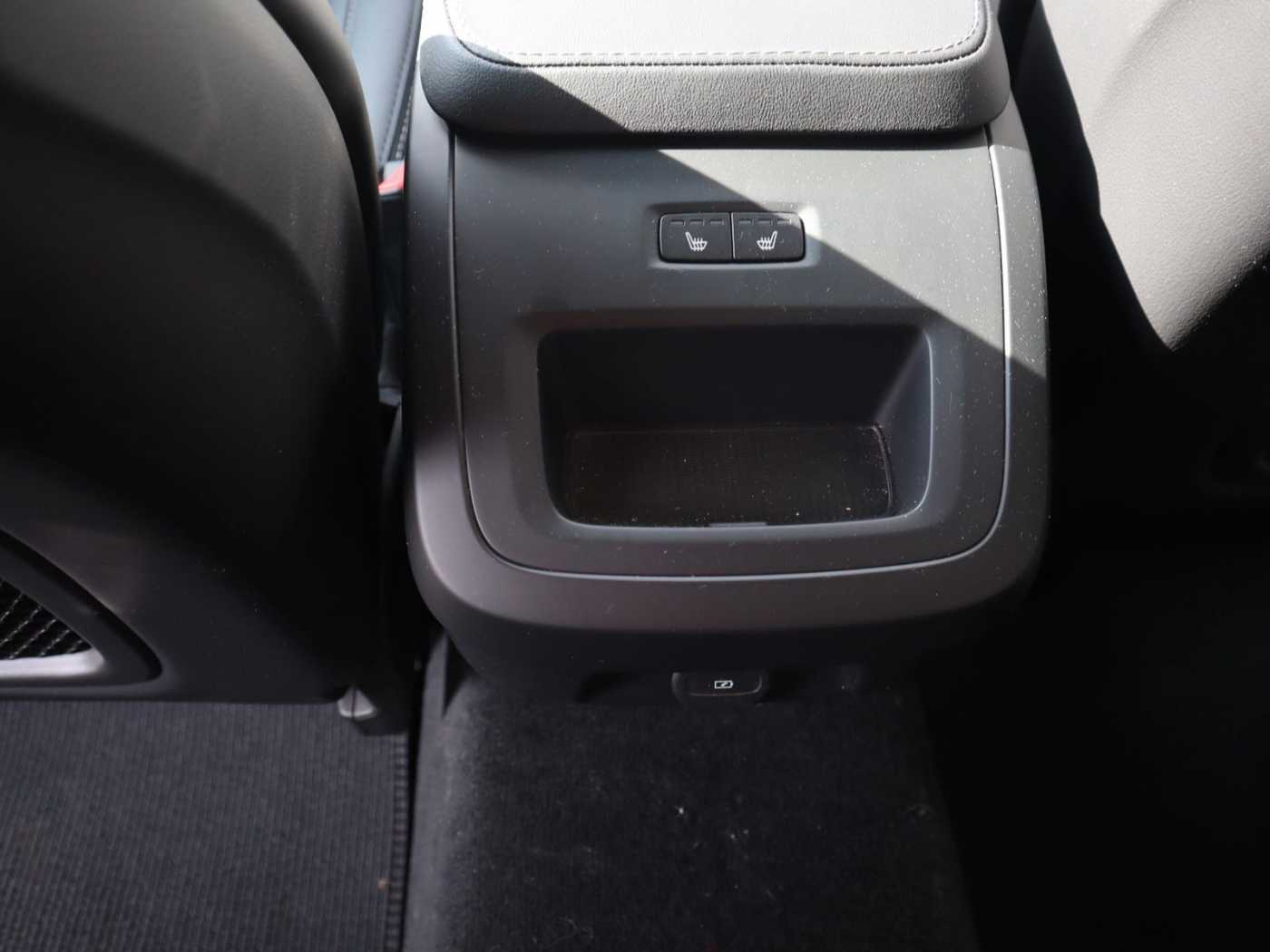 Volvo  B5 Cross Country Plus AWD
