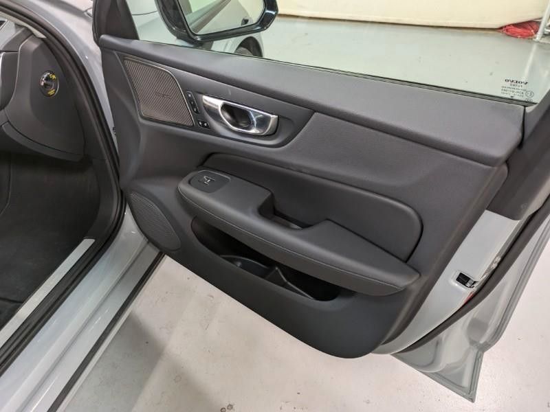 Volvo  T6 Plus Dark Recharge Plug-In Hybrid AWD*AHK