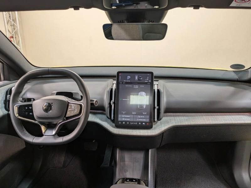 Volvo  Ultra 2WD Pure Electric