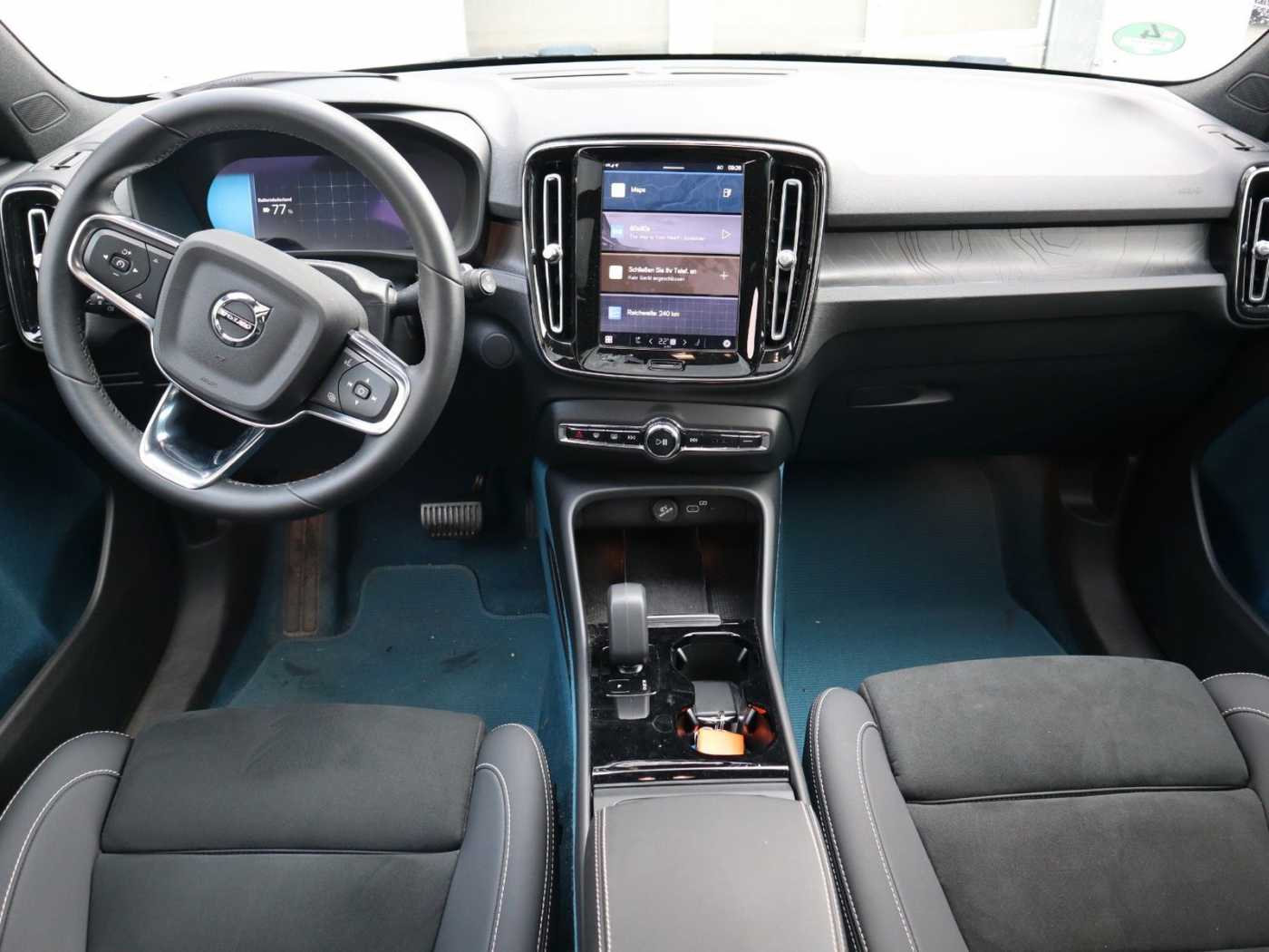 Volvo  Ultimate Recharge Pure Electric AWD