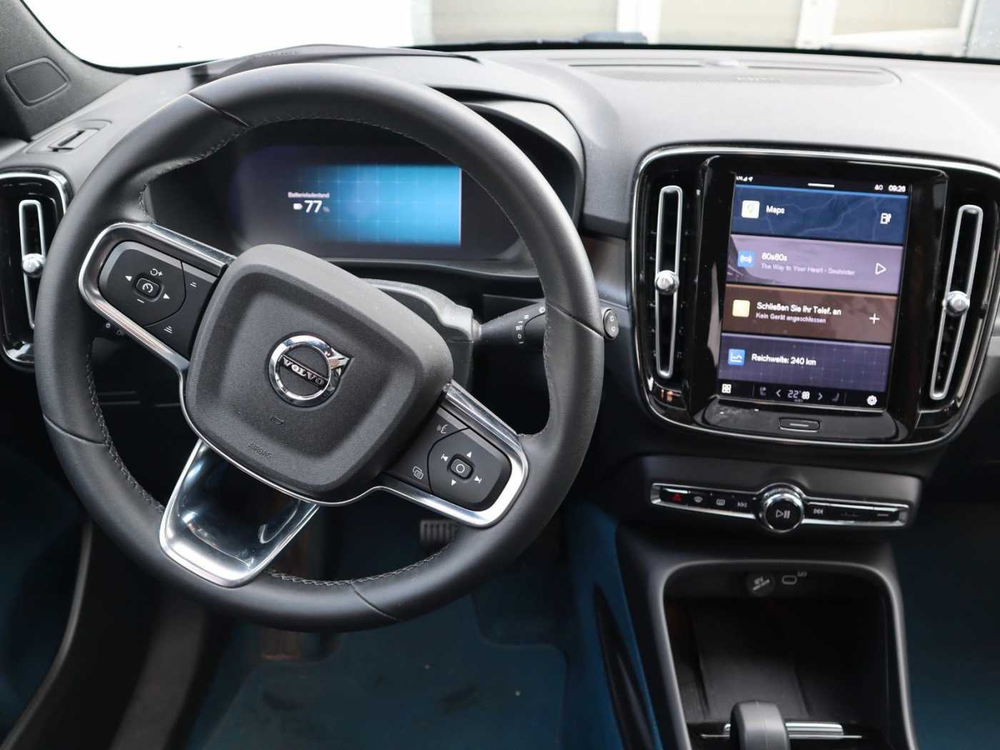 Volvo  Ultimate Recharge Pure Electric AWD