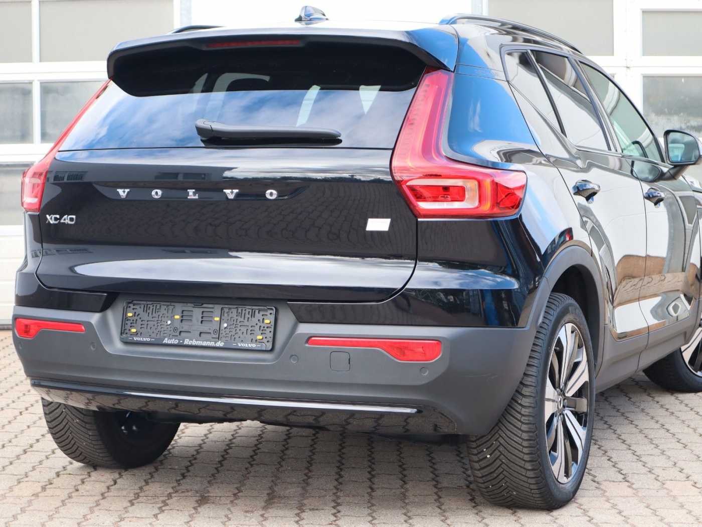 Volvo  Plus Recharge Pure Electric 2WD