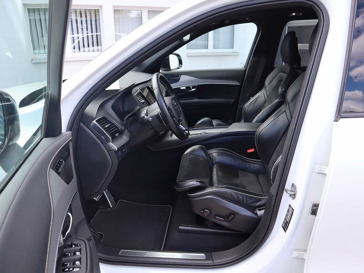 Volvo  B5 R Design AWD