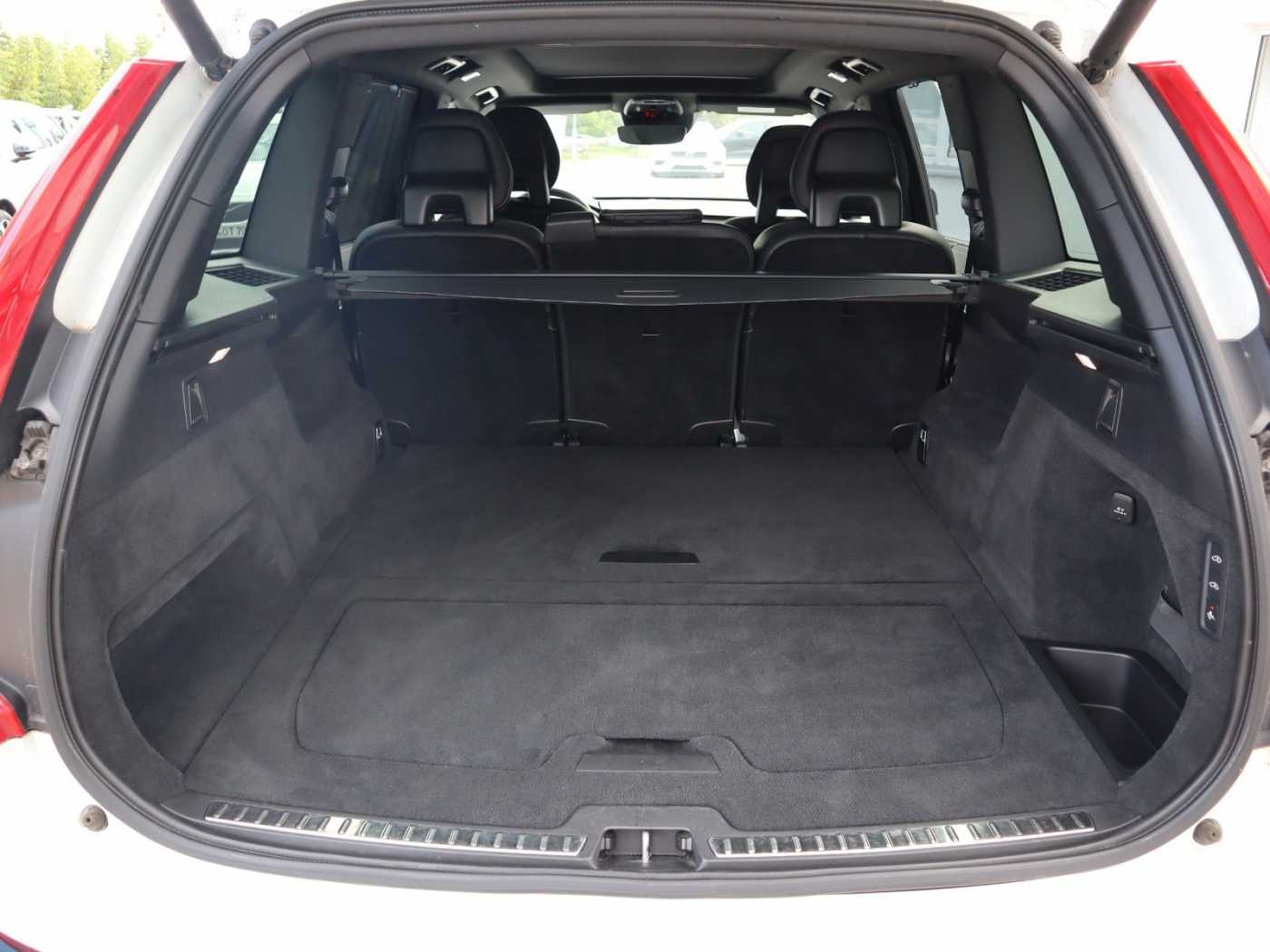 Volvo  B5 R Design AWD