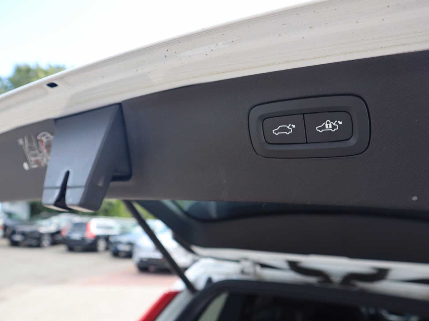 Volvo  B5 R Design AWD