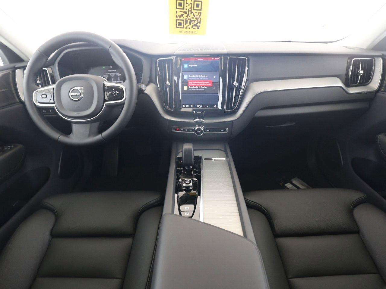 Volvo  T6 Plus Dark Recharge Plug-In Hybrid AWD