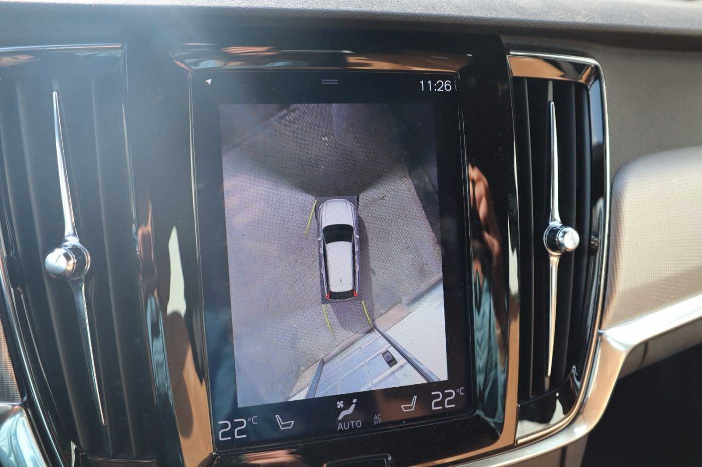 Volvo  Pro AWD HUD*StzLüft*360°