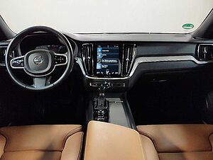 Volvo  D3 Inscription*LED*Navi*PPS*