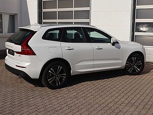 Volvo  D4 Momentum FWD, SD, Standh, AHZV