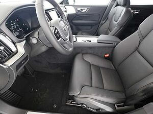 Volvo  B4 Ultimate Dark*B&W*360°*Standh. *