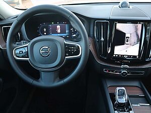 Volvo  B4 Ultimate Dark AWD*B&W*Massag*Standh*