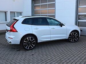 Volvo  B4 Ultimate Dark AWD*B&W*Massag*Standh*