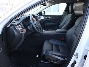 Volvo  B4 Ultimate Dark AWD*B&W*Massag*Standh*