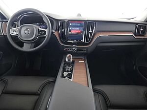 Volvo  B4 Ultimate Dark AWD*Luftf*B&W*Standh*