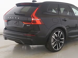 Volvo  B4 Ultimate Dark AWD*Luftf*B&W*Standh*