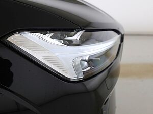 Volvo  B4 D Ultimate Dark Auto