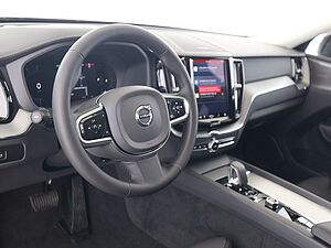 Volvo  B4 D Ultimate Dark Auto