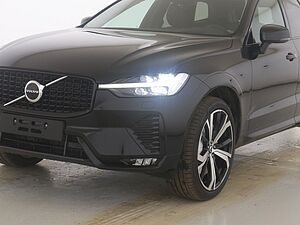 Volvo  B4 D Ultimate Dark Auto