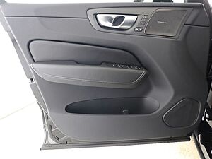 Volvo  B4 Ultimate Dark AWD*Luft*Massag*Standh*