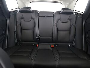 Volvo  B4 Ultimate Dark AWD*Luft*Massag*Standh*