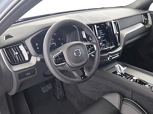 Volvo  B4 Plus Dark FWD*AHK*Standh*360°*H&K*SD*
