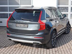 Volvo  D5 Inscription AWD