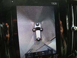 Volvo  D4 R Design HUD*Akustik*StdHzg*360°