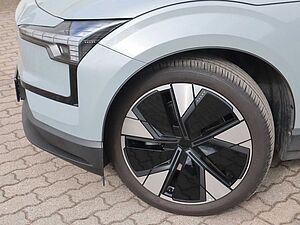 Volvo  Plus RWD Pure Electric*20Zoll*Winterpaket