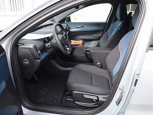 Volvo  Plus RWD Pure Electric*20Zoll*Winterpaket