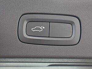Volvo  T8 Inscription Plug-In Hybrid AWD