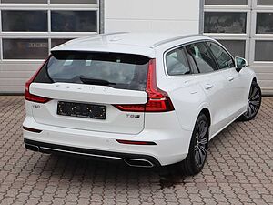 Volvo  T8 Inscription Plug-In Hybrid AWD