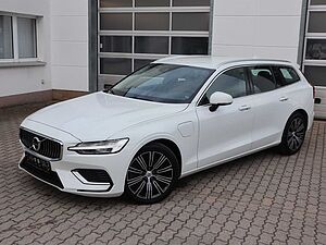 Volvo  T8 Inscription Plug-In Hybrid AWD